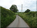 Minor road towards Moreton Hill Farm