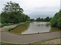 SP2872 : Kenilworth: Abbey Fields lake by John Sutton