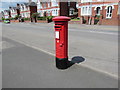 ST3488 : King George VI pillarbox, Chepstow Road, Newport by Jaggery