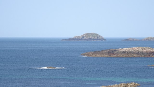 View towards Stac Mhic Mhurchaidh Islands and skerries of the west of Iona.