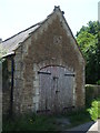 ST7253 : Barn doors in Hemington by Neil Owen