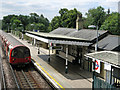 Woodside Park tube station (2)