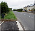 End of the pavement alongside the B4265 St Brides Road, Wick