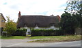 Thatched cottage on Cumnor Hill