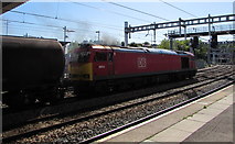ST3088 : Class 60 diesel locomotive 60015 passing through Newport station by Jaggery