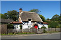 Thatched cottage on Manor Road, Oakley