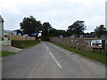 Road from Marloes to the beach