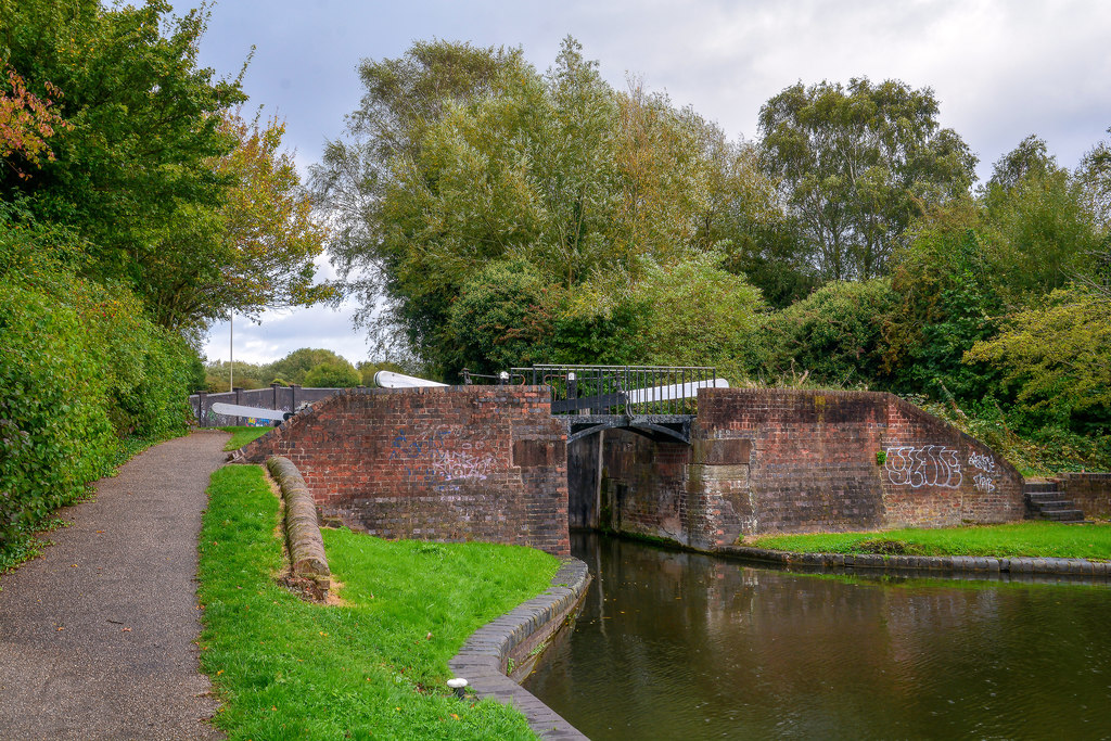 Wordsley : Stourbridge Canal © Lewis Clarke :: Geograph Britain and Ireland