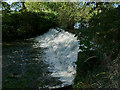 Weir on the Cawthorne Dike - side view 