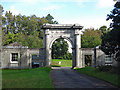 Arch at the southern entrance to Moor Park