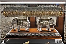 SZ5194 : Osborne House: The Durbar Wing, Silver cylinder address casket on two silver elephants by Michael Garlick