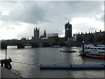 TQ3079 : The Thames, Westminster Bridge and the Houses of Parliament by David Smith