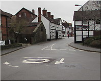 SO4593 : Minimalist mini-roundabout, High Street, Church Stretton by Jaggery