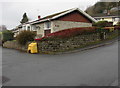 Yellow salt/grit box, Cwrt y Camden, Brecon