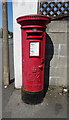 George VI postbox on Burnham Road, Highbridge