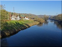 SJ6404 : Bridge House and the River Severn by Philip Halling