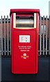 TA1329 : Royal Mail parcel postbox, King George Dock, Hull by JThomas