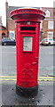 George VI postbox on Norwood, Beverley