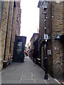 Essex Road end of Camden Passage