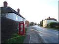 K6 telephone box on Main Street, Roos