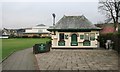 NS2060 : Kiosk beside the putting green by Richard Sutcliffe