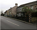 Neath Road houses, Crynant