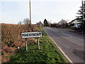 Cyrraedd Maesybont / Entering Maesybont