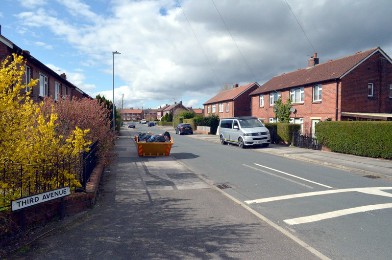 Third Avenue, Windy Bank, Liversedge © habiloid Geograph Britain and