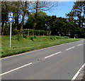 Combined road sign, Murton