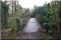 Thames path at Saxon Moorings