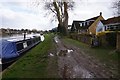 Thames path towards the M25