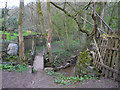 Footbridge on footpath to Sutcliffe Wood Lane