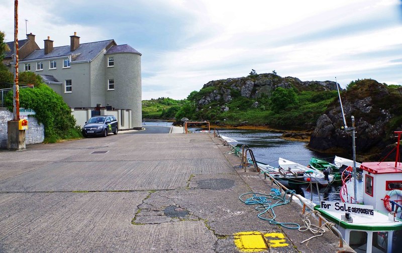 Magheragallon Pier and Clady River,... © P L Chadwick :: Geograph Ireland