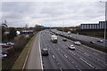 TQ0476 : M25 motorway from Bath Road by Ian S