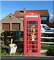 K6 telephone box on Pariridge Hill, Foston