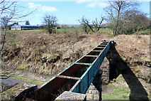NS3356 : Aqueduct crossing the former Lochwinnoch Loop railway line by Thomas Nugent