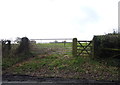 Field entrance and footpath 