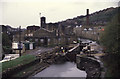 SE1115 : Huddersfield Narrow Canal, Milnsbridge by Chris Allen