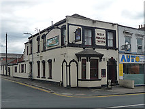 SO8555 : West Midland Tavern, Lowesmoor Place, Worcester by Stephen Richards