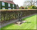 Village pumps, East Lutton