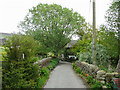 Wadsworth Footpath 75, Link 8, passing Lower Chiserley