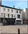 To Let board on The Lamb, Newport city centre