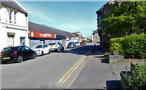 NO3800 : Commercial Road, Leven by Bill Kasman