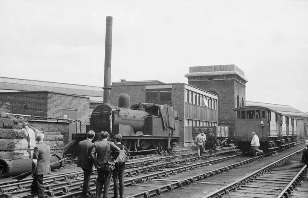 Edge Hill carriage sheds, Liverpool –... © Alan Murray-Rust :: Geograph ...