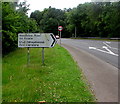 Bilingual direction sign, Portal Road, Overmonnow, Monmouth