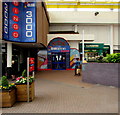ST2995 : Entrance to Club 3000 Bingo, Monmouth Walk, Cwmbran by Jaggery