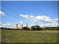 SK4928 : Pylons east of Ratcliffe on Soar (1) by Richard Vince