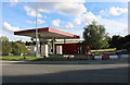 Derelict petrol station on London Road, Daventry