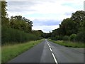 SP9019 : The road from Mentmore to Cheddington by Steve Daniels