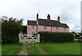 Cottages near Crabbe Castle Farm